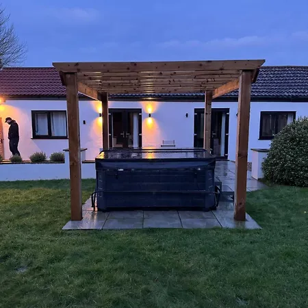 Semesterbostad Fieldside *