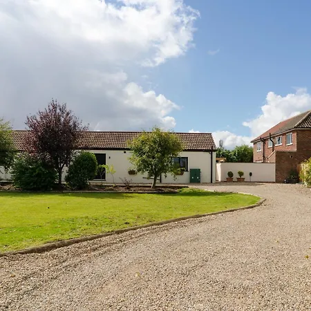 בית נופש Fieldside *